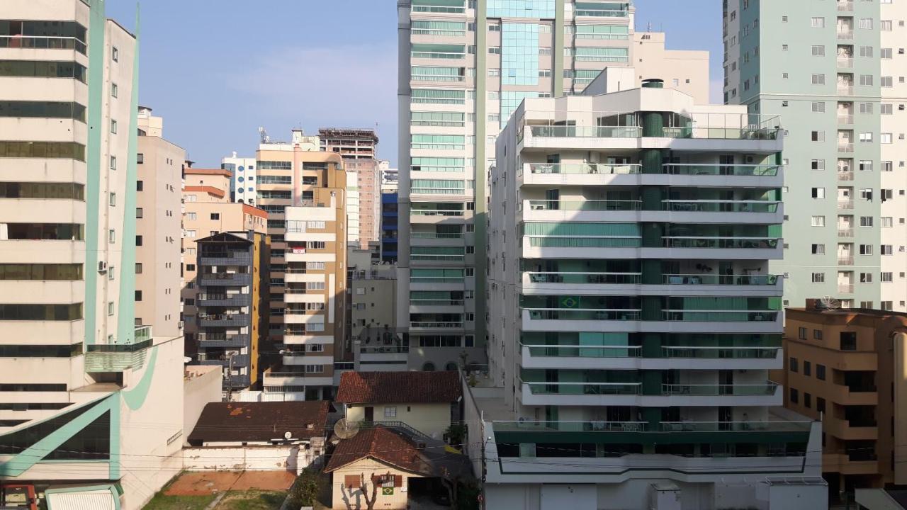 Apto Com Vista Para O Mar 伊塔佩马 外观 照片